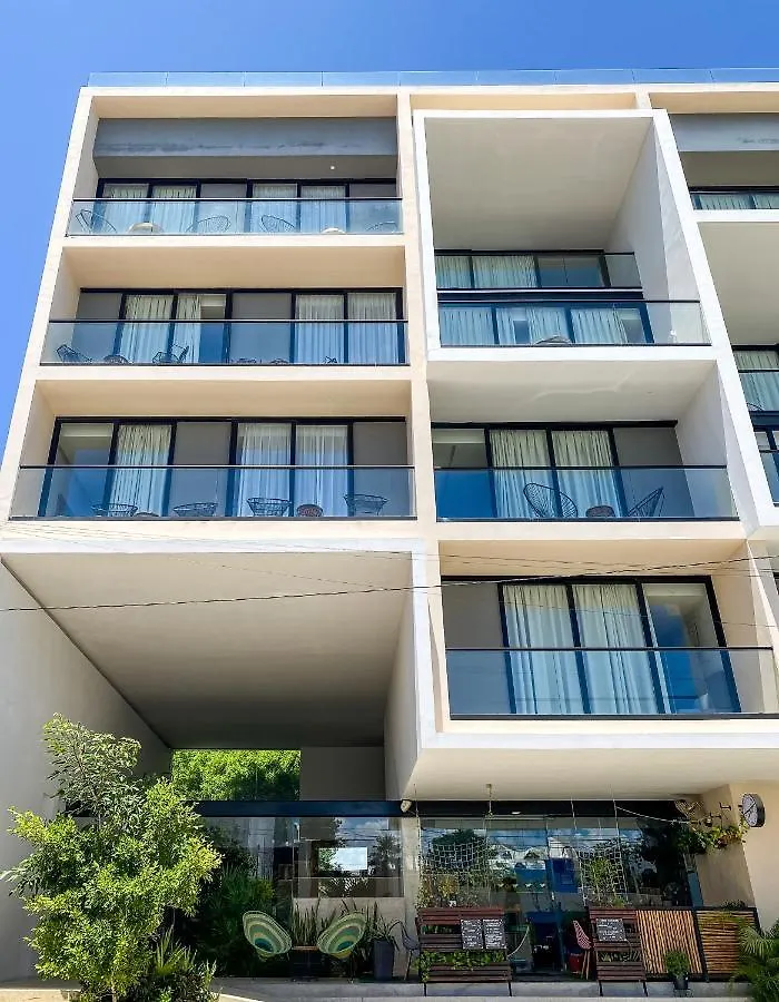 Apartment Big Studio At Kaab By The Beach With Roof Top Pool, Sauna And Jacuzzi Near Paseo Del Carmen Mall Playa del Carmen Mexico