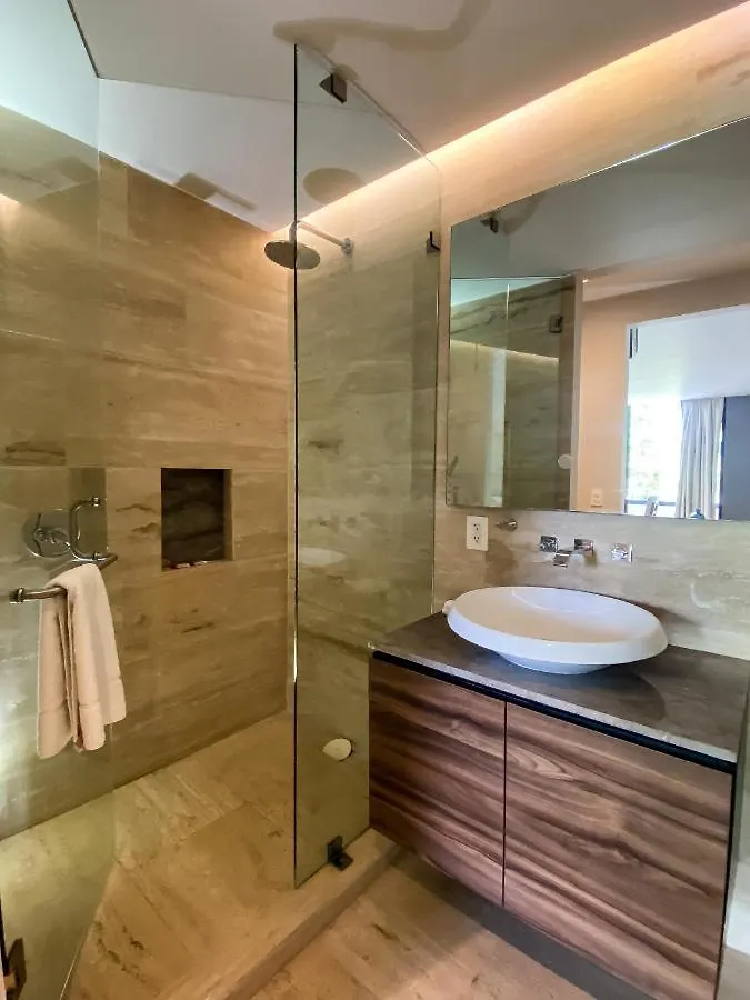 Big Studio At Kaab By The Beach With Roof Top Pool, Sauna And Jacuzzi Near Paseo Del Carmen Mall Playa del Carmen Meksyk